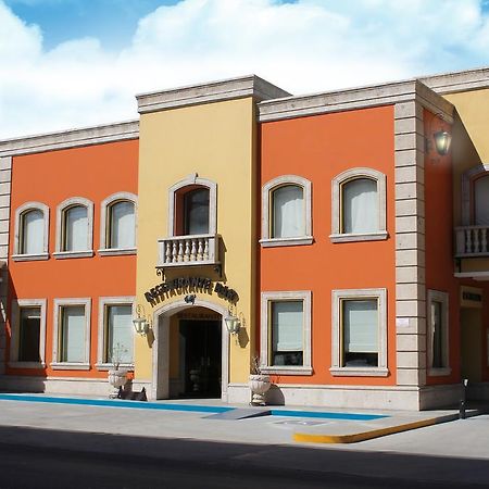 Hotel Plaza Las Quintas Эрмосильо Экстерьер фото